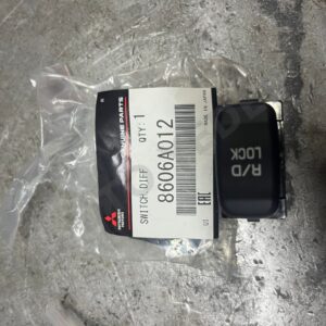 L200 CR R-D Lock Düğmesi